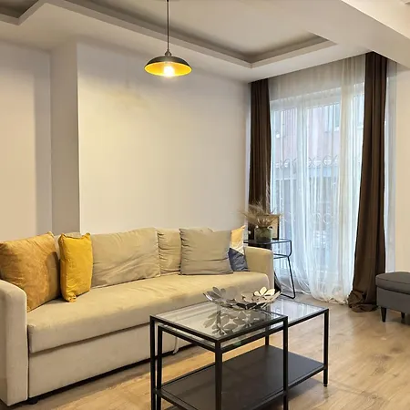 Family-friendly 2br • Taksim